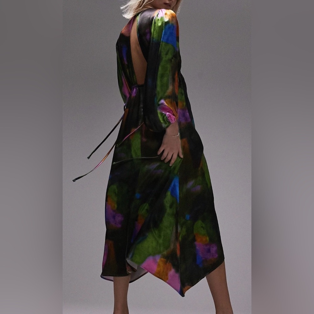 Colorful batwing satin dress